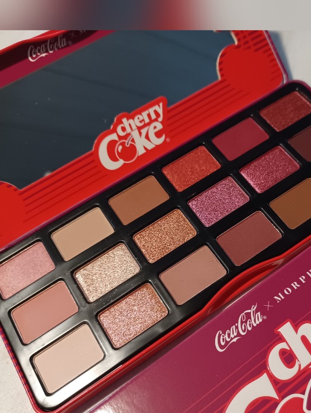 Morphe x Coca-Cola Cherry Coke Eyeshadow Palette - Red & Pink Shades